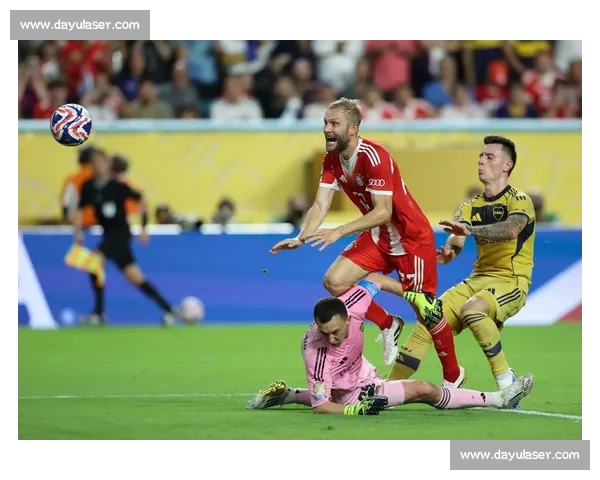 叉车工铁卫缺席！奥克兰城世俱杯迎战拜仁陷用人荒